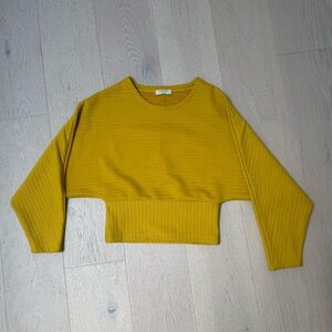 Aritzia Babaton Yellow Batwing Sleeves Cropped Sweater Small